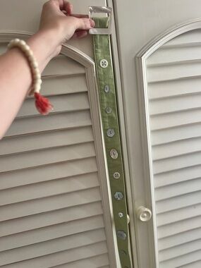 Vintage Green Linen Capiz Shell Button-Accent Belt